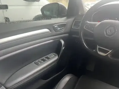 Photo 23 Renault Megane Mégane IV Berline Blue dCi 115 EDC