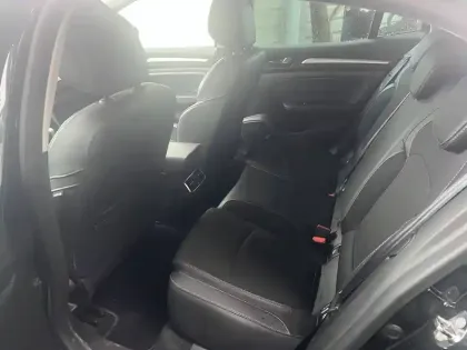 Photo 15 Renault Megane Mégane IV Berline Blue dCi 115 EDC