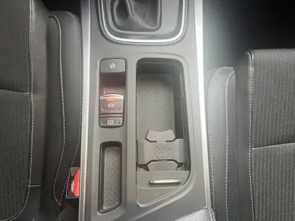 Photo 26 Renault Megane Mégane IV Berline Blue dCi 115 EDC