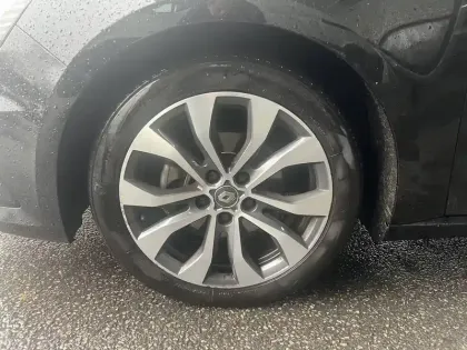 Photo 8 Renault Megane Mégane IV Berline Blue dCi 115 EDC