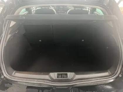 Photo 16 Renault Megane Mégane IV Berline Blue dCi 115 EDC