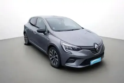 Photo 6 Renault Clio  E-Tech full hybrid 145