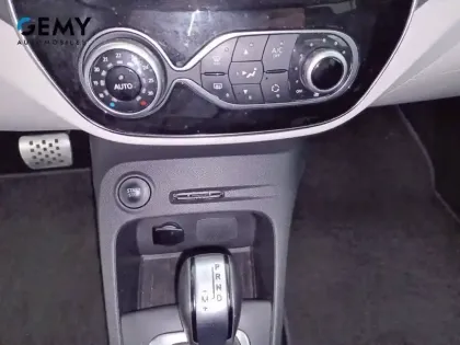 Photo 13 Renault Captur  TCe 150 FAP EDC