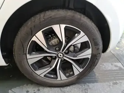 Photo 16 Renault Clio  TCe 100 GPL