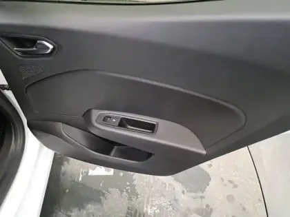 Photo 21 Renault Clio  TCe 100 GPL