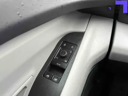 Photo 20 Ford Explorer  RWD Extended Range 77 kWh 286 ch