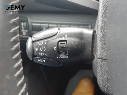 Photo 14 Peugeot 308  PureTech 110ch S&S BVM6