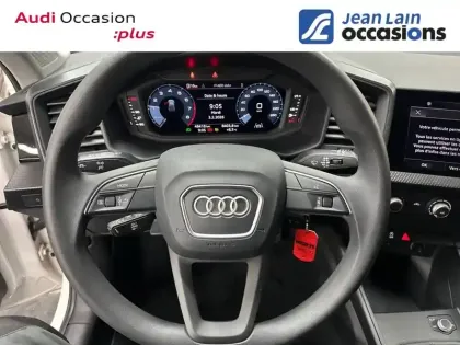 Photo 11 Audi A1  Sportback 25 TFSI 95 ch BVM5