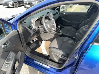 Photo 73 Renault Clio Gén. V (BJA) Ph2 esprit Alpine 5