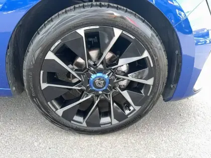 Photo 76 Renault Clio Gén. V (BJA) Ph2 esprit Alpine 5