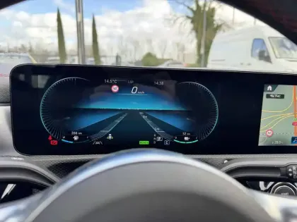 Photo 25 Mercedes CLA  Shooting Brake 250 e 8G-DCT