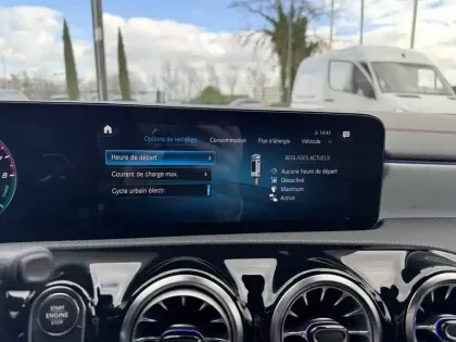 Photo 37 Mercedes CLA  Shooting Brake 250 e 8G-DCT