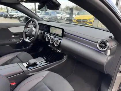 Photo 11 Mercedes CLA  Shooting Brake 250 e 8G-DCT