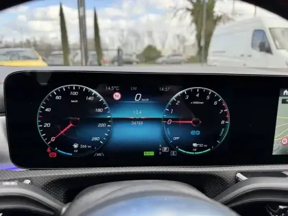 Photo 23 Mercedes CLA  Shooting Brake 250 e 8G-DCT