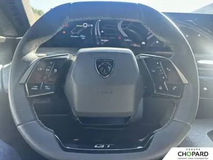 Photo 58 Peugeot 5008  Electrique 325 ch 73 kWh 4x4