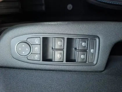 Photo 119 Renault Clio  TCe 90 ch GSR2