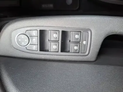 Photo 47 Renault Clio  TCe 100 GPL