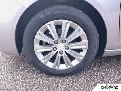 Photo 20 Peugeot 308  BlueHDi 130ch S&S EAT8