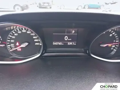 Photo 16 Peugeot 308  BlueHDi 130ch S&S EAT8