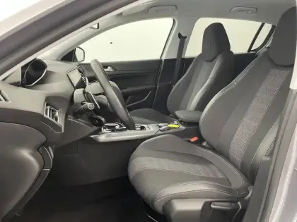 Photo 45 Peugeot 308 Gén. II Ph2 NG Allure Pack 5