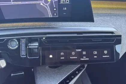 Photo 29 Peugeot 3008  Plug-in Hybrid 195 e-DCS7