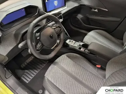 Photo 13 Peugeot 208  Hybrid 110 ch e-DCS6