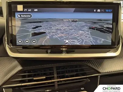 Photo 16 Peugeot 208  Hybrid 110 ch e-DCS6