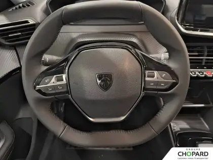 Photo 14 Peugeot 208  Hybrid 110 ch e-DCS6