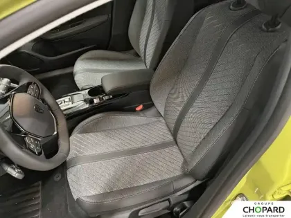 Photo 11 Peugeot 208  Hybrid 110 ch e-DCS6