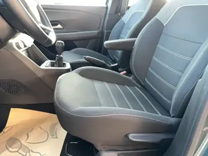 Photo 81 Dacia Sandero  TCe 90 GSR2