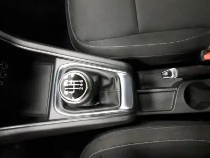 Photo 34 Renault Captur  Blue dCi 95