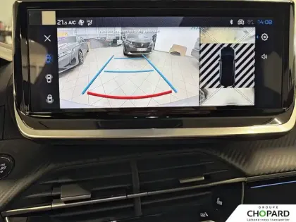 Photo 65 Peugeot 2008  Hybrid 145 e-DCS6