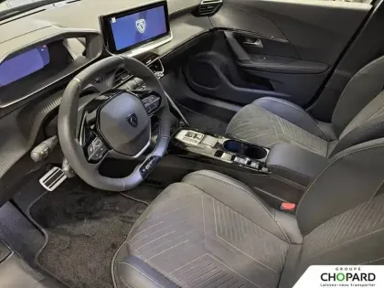 Photo 38 Peugeot 2008  Hybrid 145 e-DCS6