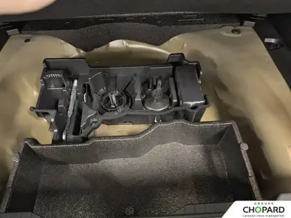 Photo 18 Peugeot 2008  Hybrid 145 e-DCS6