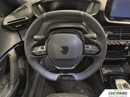 Photo 64 Peugeot 2008  Hybrid 145 e-DCS6