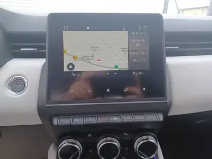 Photo 42 Renault Clio Gén. V (BJA) Ph1 Intens 5