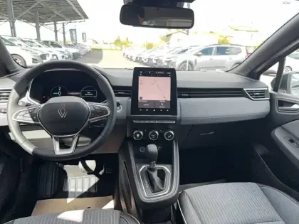 Photo 66 Renault Clio  E-Tech full hybrid 145 ch GSR2