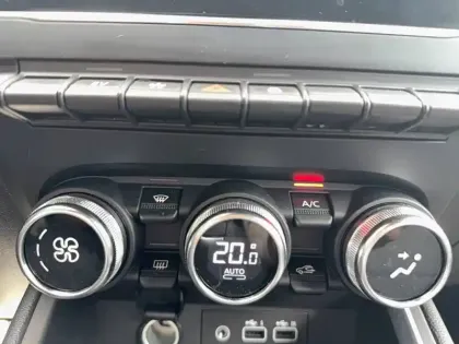 Photo 95 Renault Clio  E-Tech full hybrid 145 ch GSR2