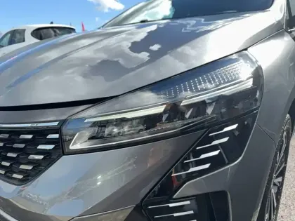 Photo 7 Renault Clio  E-Tech full hybrid 145 ch GSR2