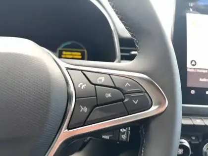 Photo 158 Renault Clio  E-Tech full hybrid 145 ch GSR2