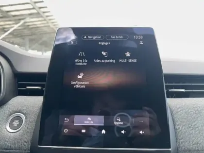 Photo 91 Renault Clio  E-Tech full hybrid 145 ch GSR2