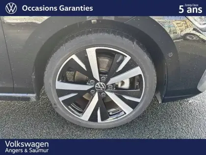 Photo 34 Volkswagen Golf  1.5 eHybrid 204 DSG6