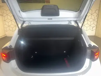 Photo 117 Mg Mg3  1.5 L Hybrid+ 195 ch