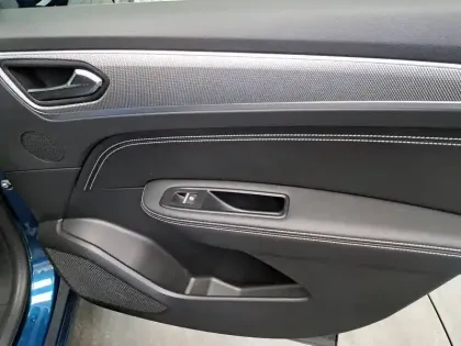 Photo 20 Renault Arkana  E-Tech hybride 145 - 22