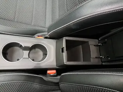 Photo 72 Renault Arkana  E-Tech hybride 145 - 22