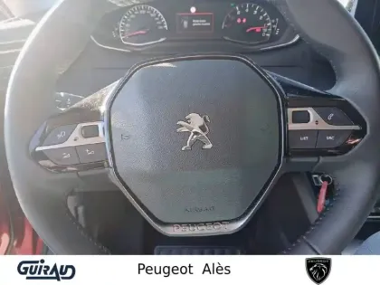 Photo 82 Peugeot 2008  PureTech 130 S&S BVM6