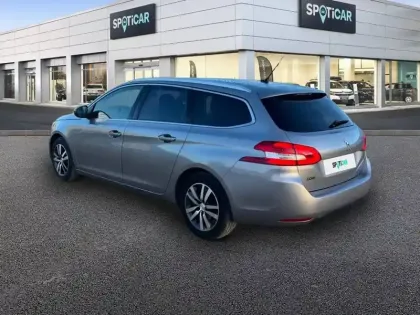 Photo 7 Peugeot 308 Gén. II Ph2 Allure 5