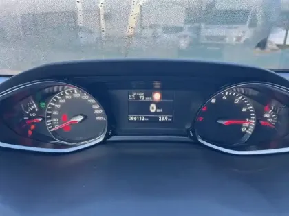 Photo 35 Peugeot 308 Gén. II Ph2 Allure 5