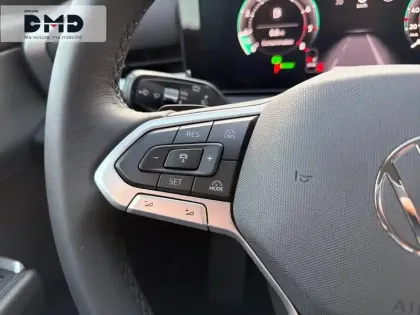 Photo 20 Volkswagen T-roc  1.5 eTSI EVO2 Hybrid 150 ch DSG7