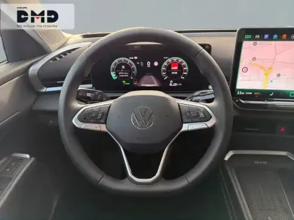 Photo 5 Volkswagen T-roc  1.5 eTSI EVO2 Hybrid 150 ch DSG7
